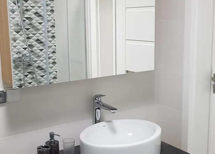 Margaret * 스클라르스카포렘바